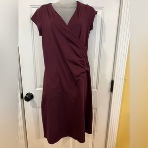 Athleta Nectar Faux Wrap Mini Dress size small. NWOT